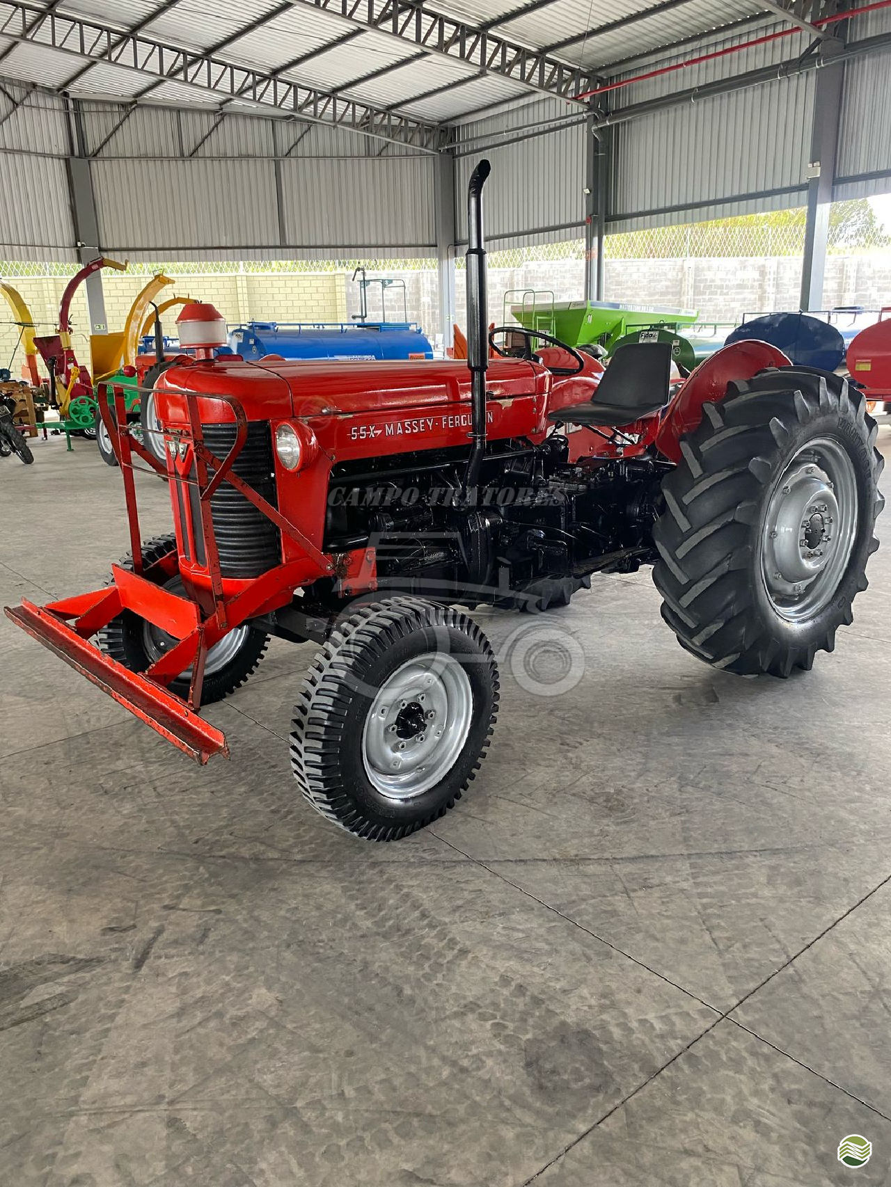 TRATOR MASSEY FERGUSON MF 55 Tração 4x2 Campo Tratores SAO CARLOS SÃO PAULO SP